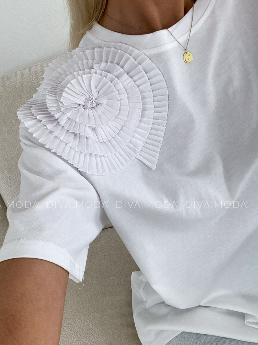 Oversize tričko s 3D kvetom biele P 90